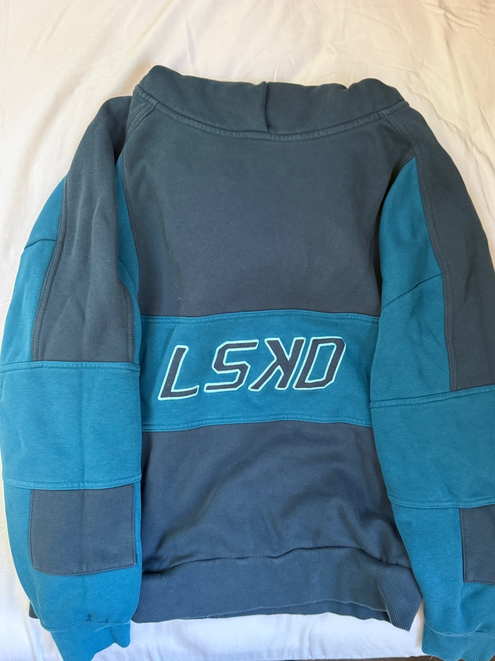 LSKD Men’s Colorblock Pullover sweatshirt